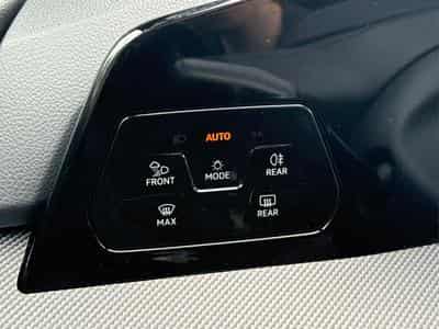 VW Golf R-Line Limited (2026) - Foto 12