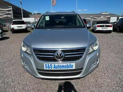 VW Tiguan Tiguan Sport & Style 4Motion *Automatik*AHK* (2009) - Photo 2