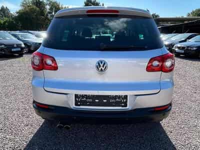 VW Tiguan Tiguan Sport & Style 4Motion *Automatik*AHK* (2009) - Photo 5