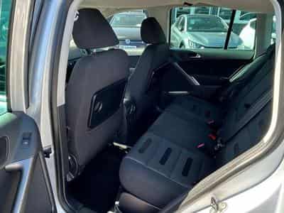 VW Tiguan Tiguan Sport & Style 4Motion *Automatik*AHK* (2009) - Photo 8
