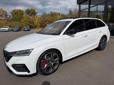 Skoda Octavia Octavia Kombi 2,0TSi RS 19" Masssage AHK Standhz (2021) - Photo 1