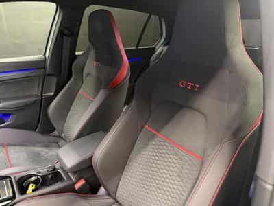 VW Golf GTI CLUBSPORT 2.0 TSI 301 CV DSG7 (2024) - Photo 14