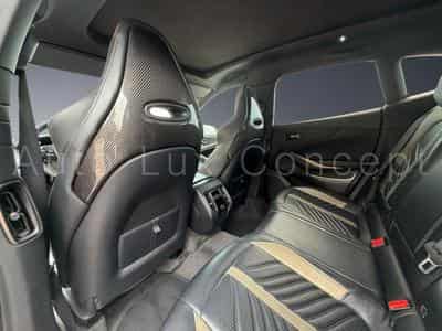 Aston-Martin DBX 707 (2022) - Photo 11