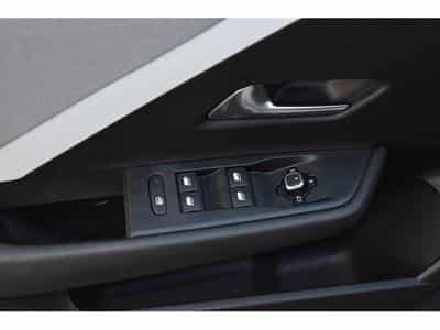 Opel Astra 1,2 Turbo 130 S/Edition Automatic (2025) - Photo 11