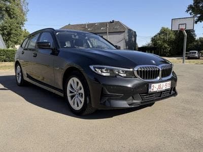 BMW 320 (2022) - Foto 1