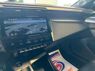 Peugeot 308 SW Hybrid GT (2025) - Photo 9