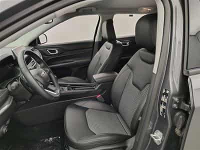 Jeep Compass 1.5 e-Hybrid BVR7 Altitude CARPLAY / FULL LED / CAMERA 360° (2024) - Photo 6