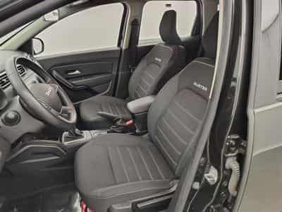 Dacia Duster 1.3 TCe Techroad 150CH GPF NAVI/CAMERA/JA' 17 (2023) - Photo 7
