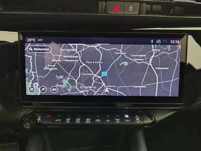Alfa-Romeo Junior 1.2 Turbo Ibrida Pack Tech*NAVI/CAM/MATRIX LED/PDC/JA17* (2025) - Photo 11