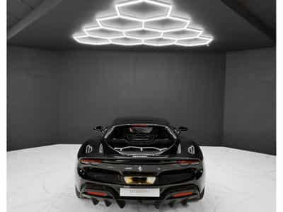 Ferrari 296 GTB 1.Hd / CARBON / LIFT / 360° (2022) - Foto 4