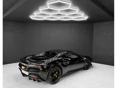 Ferrari 296 GTB 1.Hd / CARBON / LIFT / 360° (2022) - Foto 5