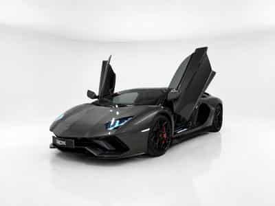 Lamborghini Aventador 6.5 Ultimae LP 780-4 1 of 350 (2022) - Photo 2