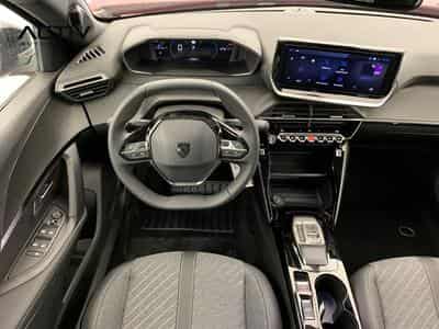 Peugeot 2008 Hybrid 145 e-DCS6 Allure (2026) - Foto 13