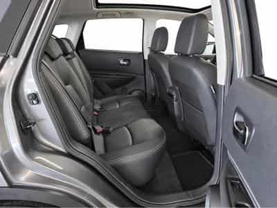 Nissan Qashqai 2.0 dCi 150 BOSE EDITION PANO CUIR NAVI 1 HAND (2011) - Photo 7