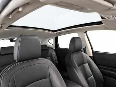 Nissan Qashqai 2.0 dCi 150 BOSE EDITION PANO CUIR NAVI 1 HAND (2011) - Photo 6