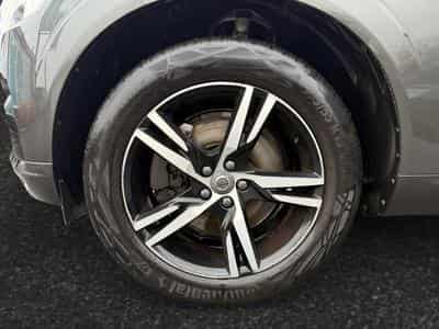 Volvo XC60 T4 R Design / Essence (2020) - Photo 14