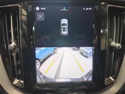 Volvo XC60 B4 Plus Dark / Essence (2023) - Photo 9
