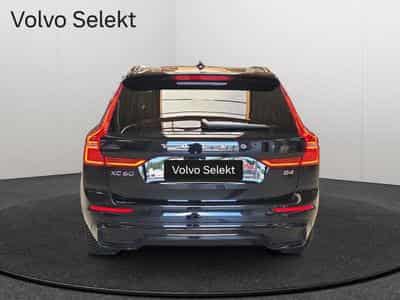 Volvo XC60 B4 Plus Dark / Essence (2023) - Photo 7