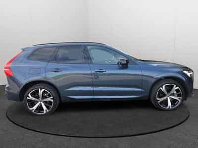 Volvo XC60 B5 AWD Ultra Dark / Essence (2025) - Photo 6