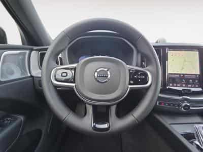 Volvo XC60 B5 AWD Ultra Dark / Essence (2025) - Photo 12