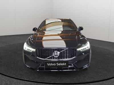 Volvo XC60 B5 AWD Ultra Dark / Essence (2025) - Photo 9
