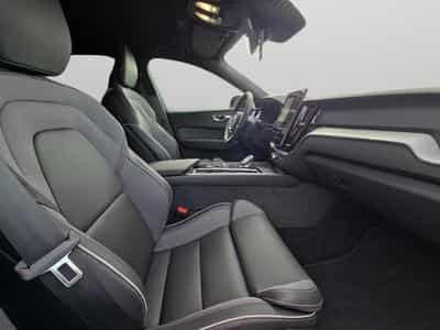 Volvo XC60 Facelift T6 AWD Black Edition Plus 2026 / Hybride (2025) - Photo 15