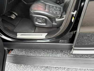 Land-Rover Range Rover Sport 5.0 LITRES 510CH 7 PLACES (2015) - Photo 9