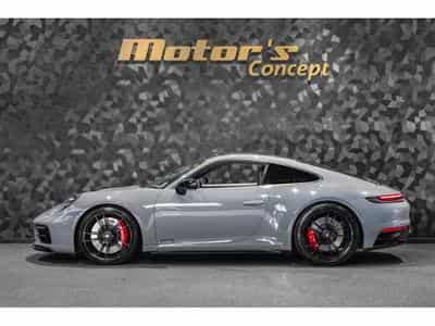 Porsche 911 .1 Carrera 4 GTS - ARTIC GREY (2024) - Photo 2