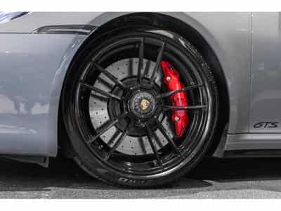 Porsche 911 .1 Carrera 4 GTS - ARTIC GREY (2024) - Photo 8