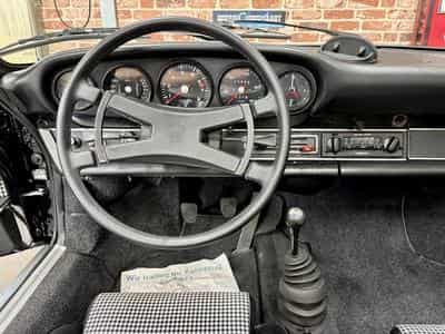 Porsche 911 911 F Targa 2.4 T 130cv Matching / Restaurée (1972) - Foto 4