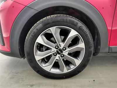Kia Stonic 1.0 T Inspire Plus ISG (2024) - Photo 6