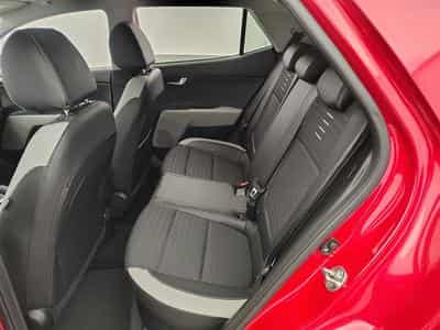 Kia Stonic 1.0 T Inspire Plus ISG (2024) - Photo 13