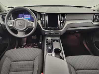 Volvo XC60 2.0 B4 MHEV Core CARPLAY / FULL LED (2024) - Photo 8