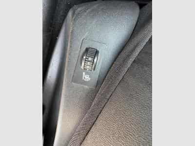Peugeot 2008 1.6 BlueHDi GT line (2017) - Photo 8
