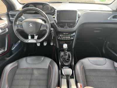 Peugeot 2008 1.6 BlueHDi GT line (2017) - Photo 5