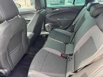 Opel Astra 1.5 diesel AUTOMATIQUE (2020) - Photo 9