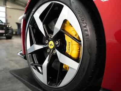 Ferrari 12Cilindri (2026) - Foto 14