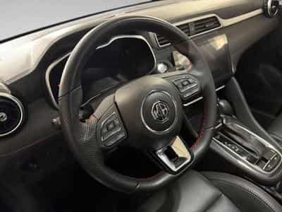 MG ZS 1.0 T-GDi MT LUXURY (2024) - Photo 8