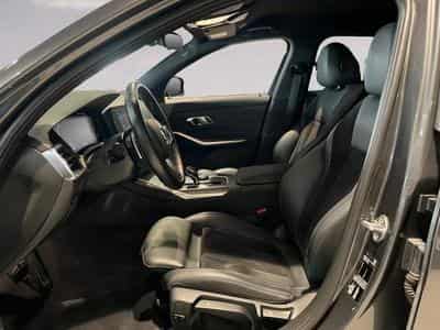 BMW 318 318i Touring M Sport (2020) - Photo 11