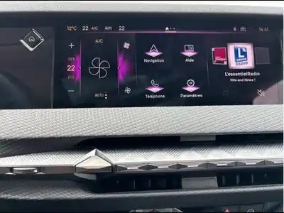 DS Automobiles DS4 E-TENSE 225ch Rivoli (2023) - Photo 8