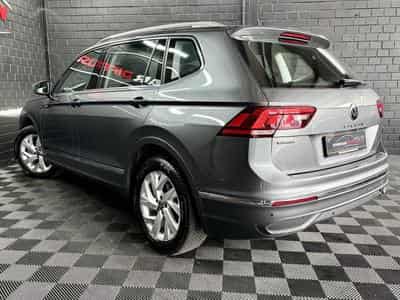 VW Tiguan Life 1.5 TSI 150 CV DSG7 *7 PLACES *ATTELAGE* *HAYON* (2025) - Photo 4