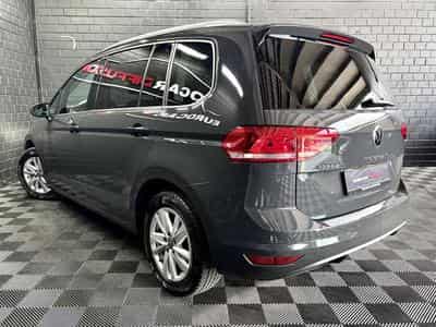 VW Touran Comfortline 1.5 TSI 150 CV DSG7 * 7 PLACES * *HAYON* ATTELAG (2024) - Foto 4