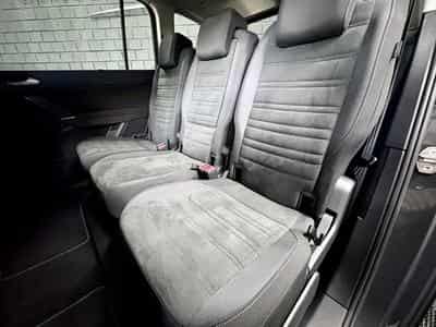 VW Touran Comfortline 1.5 TSI 150 CV DSG7 * 7 PLACES * *HAYON* ATTELAG (2024) - Foto 10