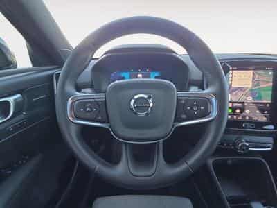 Volvo XC40 B3 Plus Dark / Essence (2025) - Photo 12
