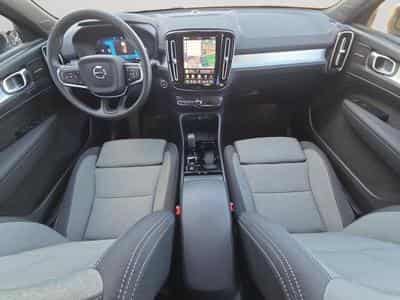 Volvo XC40 B3 Plus Dark / Essence (2025) - Photo 10