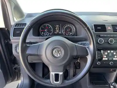VW Touran 1,6 TDI Comfortline/Climtronic/PDC/Navi (2012) - Photo 10