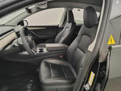 Tesla Model Y Standard Range NAVI / FULL LED / PANO / CAMERA 360" / JA 19" (2023) - Foto 7