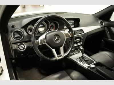 Mercedes C 200 CGI BlueEfficiency AMG Line *Bi-Xenon *SHZ (2011) - Photo 8