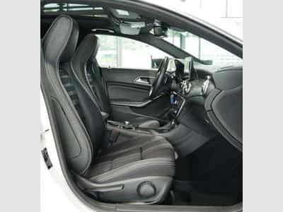 Mercedes CLA 220 4M Urban *18 *Pano*Navi (2016) - Photo 12