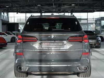BMW X5M i xD *1.H *22 *ACC*Sky Lounge*H-UP*AHK (2024) - Photo 10